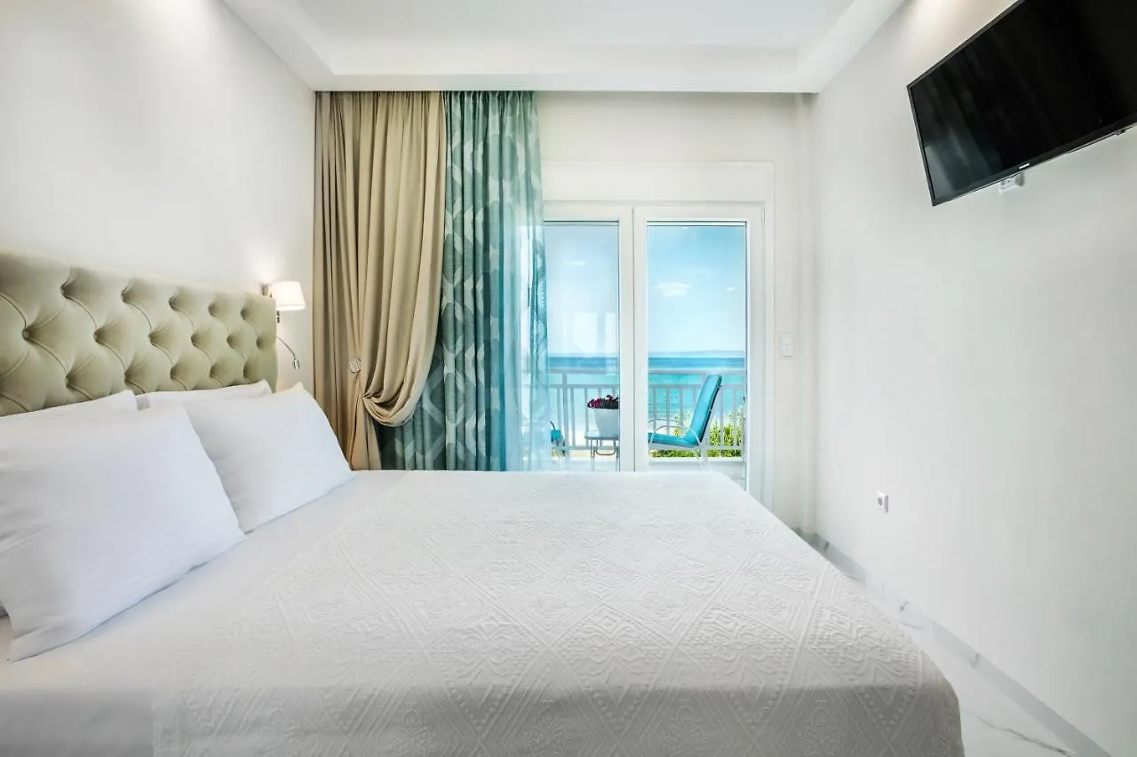 Beach Front Casa Elena Hanioti 0*,